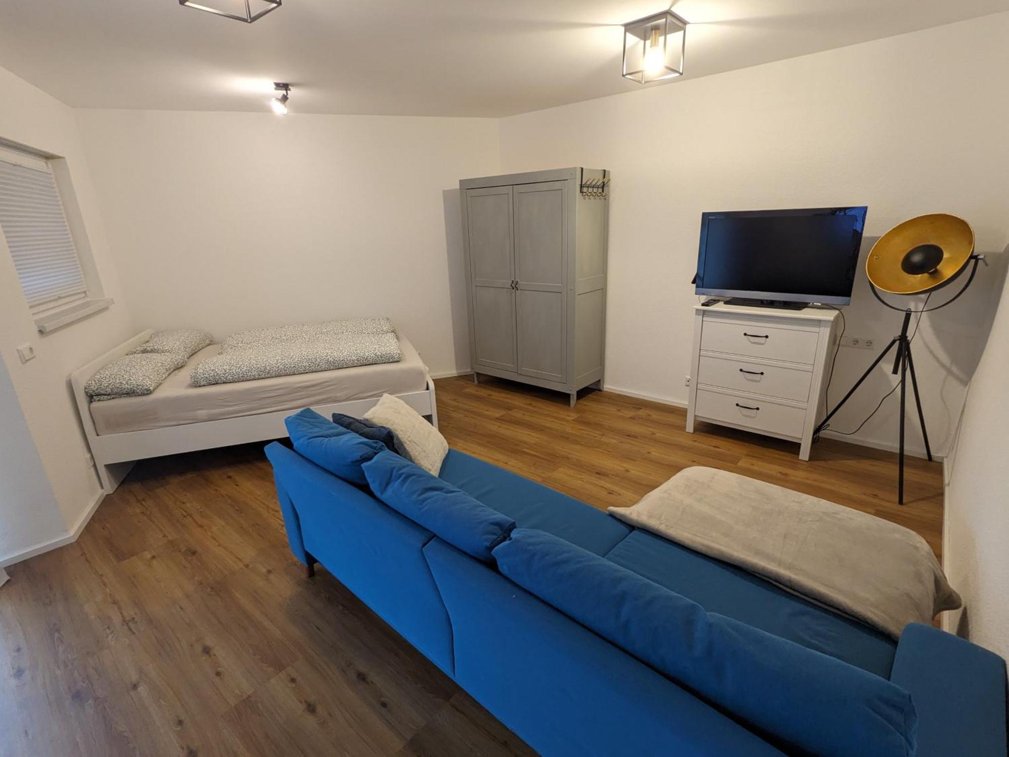 Modernes 1- Zimmer- Am Fusse Des Hohenstaufen * Goeppingen